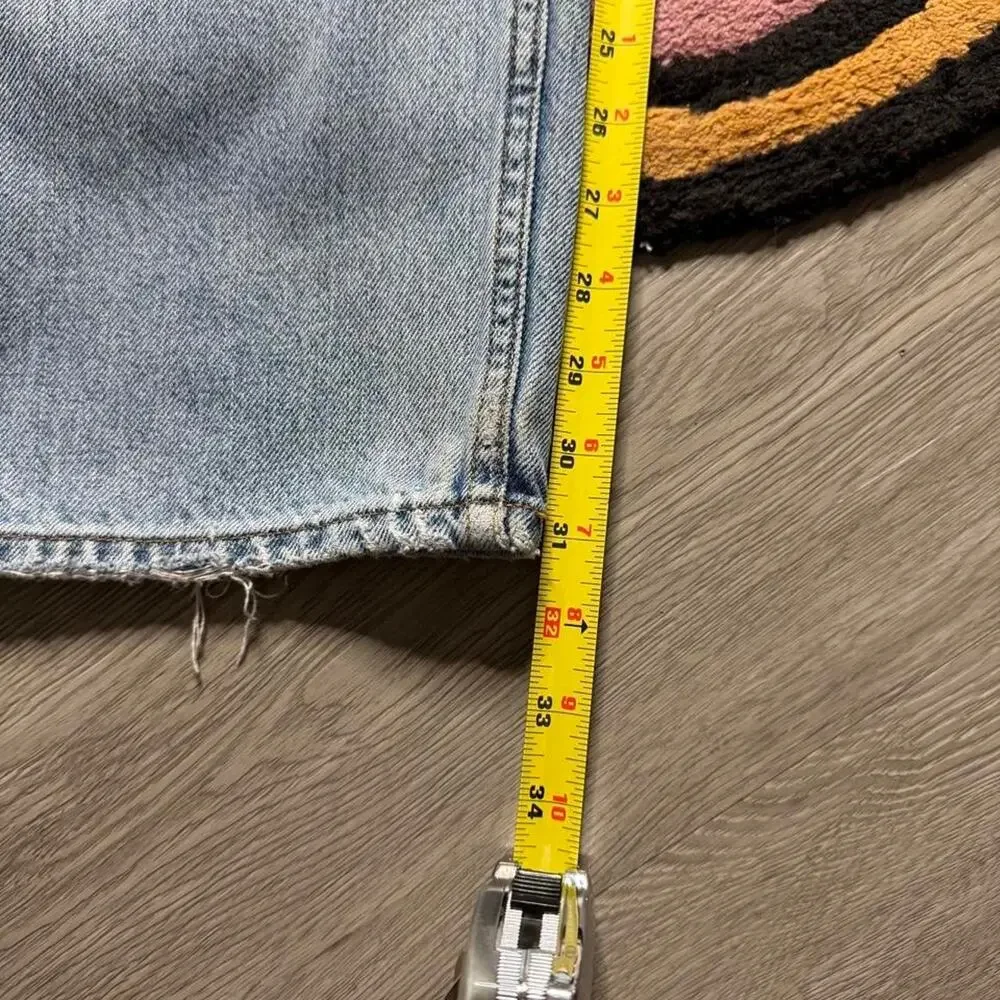 Vintage Y2K Levi’s 550 Relaxed Fit Distressed Denim Jeans Size 34x34 Blue